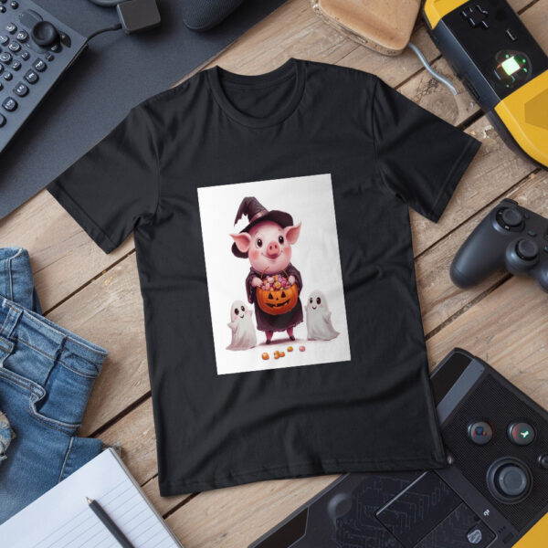 A Cartoon Of A Pig With A Pumpkin On It And A Pumpkin With Sprinkles On It T-Shirt
