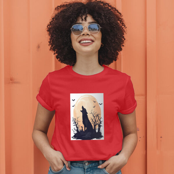 Fierce Wolf Howling At Moon In Halloween Scene T-Shirt - Image 9
