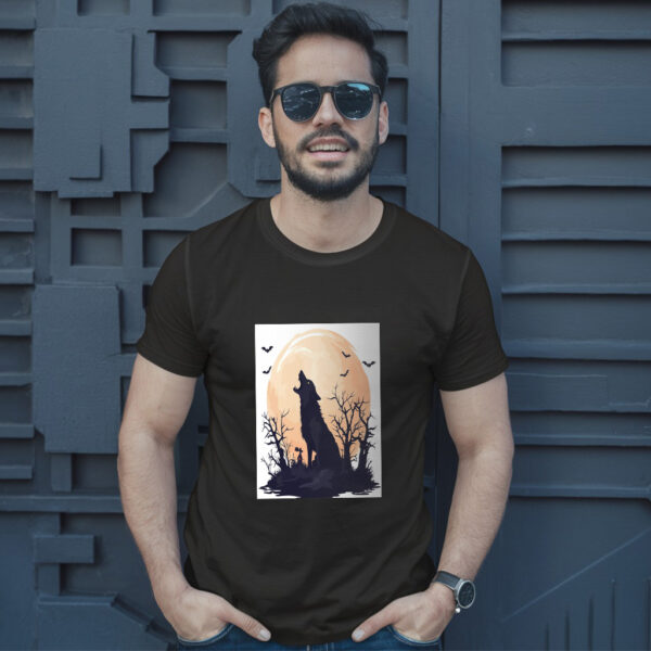 Fierce Wolf Howling At Moon In Halloween Scene T-Shirt - Image 2