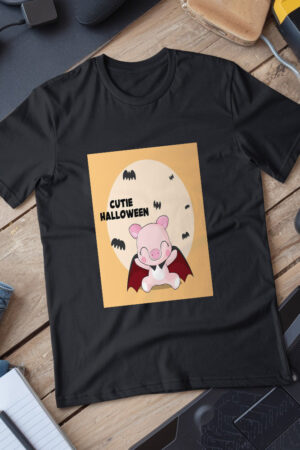 Flat  Animal Dracula Pig Illustration For Kids Cute Pig Character T-Shirt