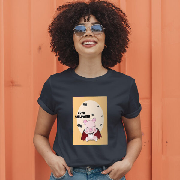 Flat  Animal Dracula Pig Illustration For Kids Cute Pig Character T-Shirt - Image 3