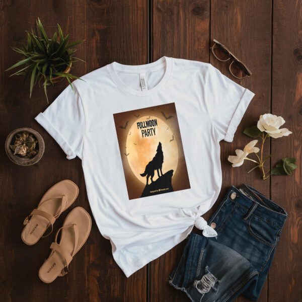 Fullmoon Party Design T-Shirt